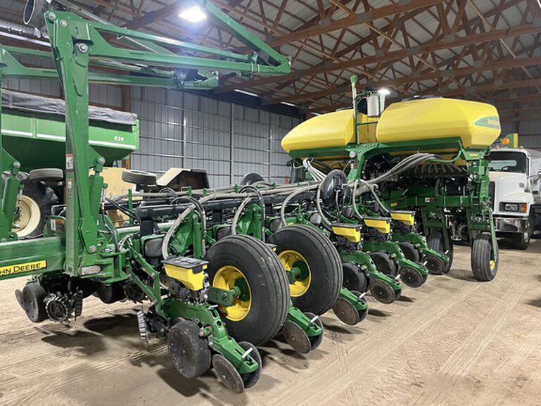 2014 1775NT - 440189, 