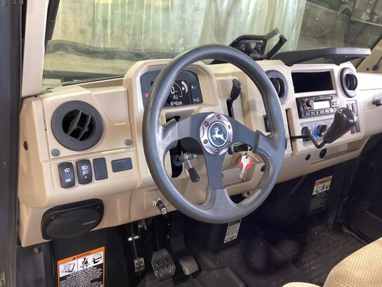 2020 XUV 835R - 430012,  image number 8