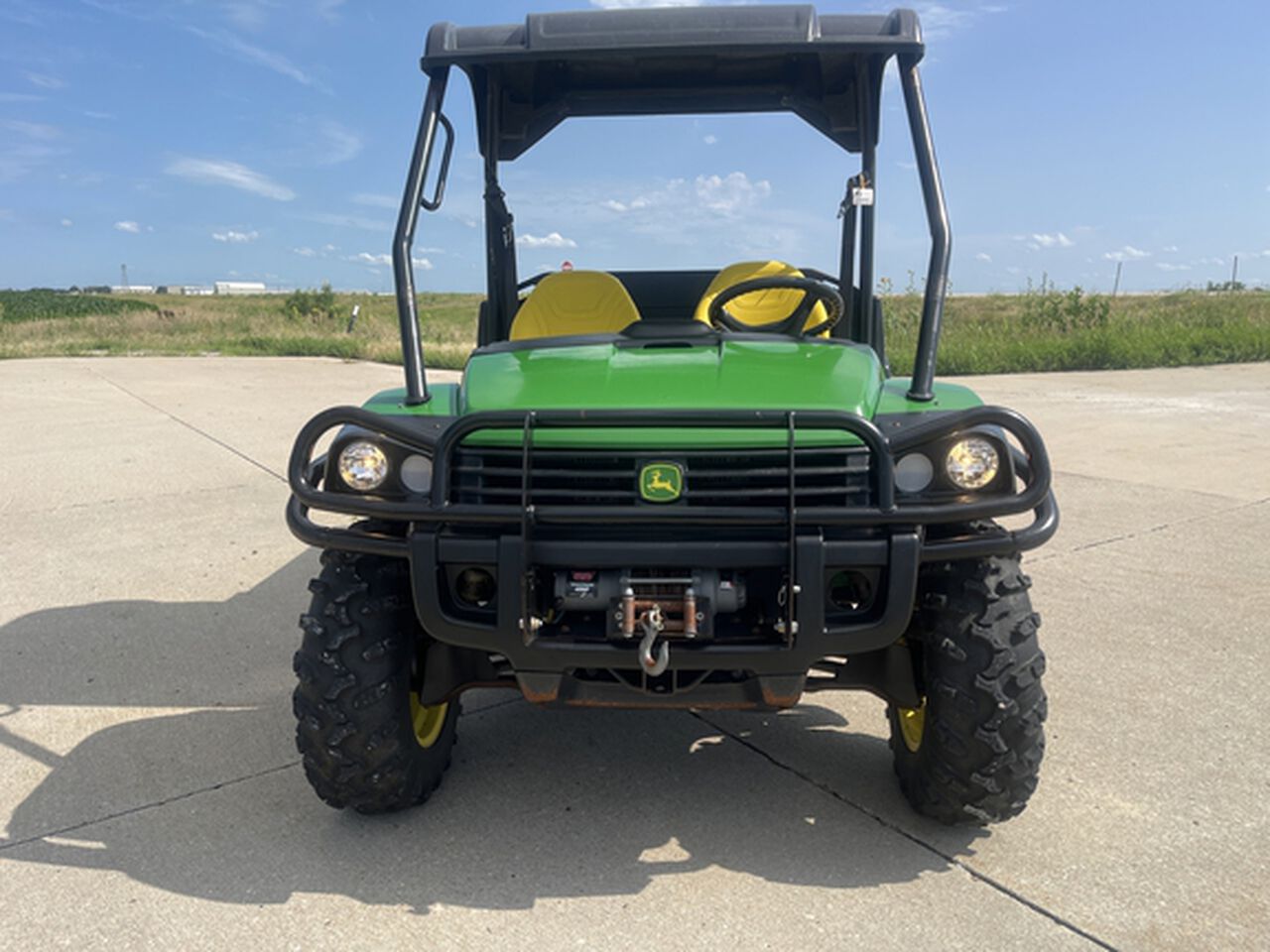 2013 XUV 825I - 418773,  image number 1