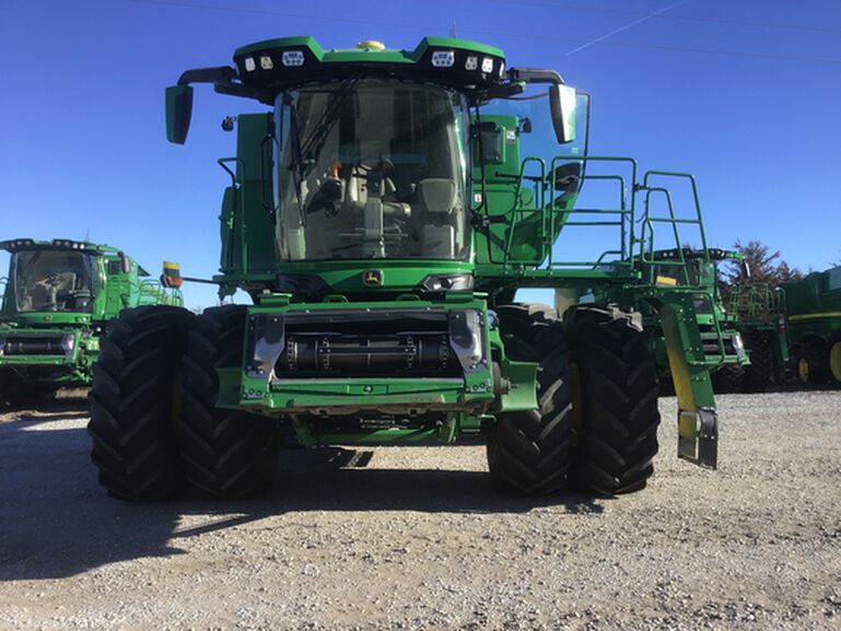 2025 S7 800 - 441972, 