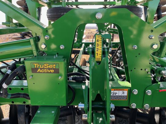 2024 2633 - 427712,  image number 6