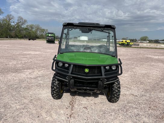 2023 XUV 835M - 446186,  image number 1