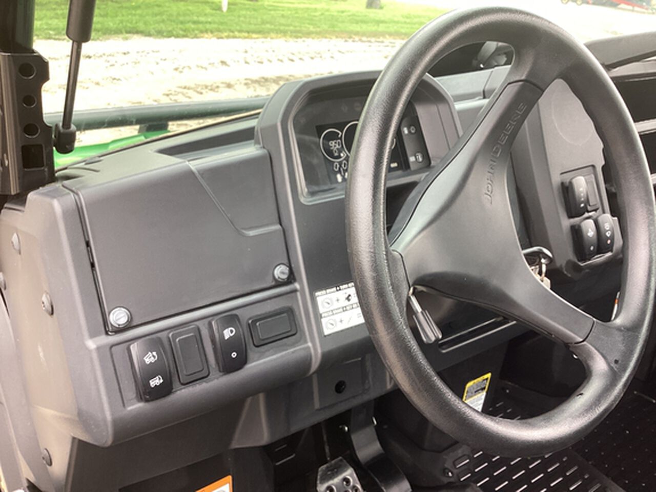 2024 XUV835M - 429708,  image number 11