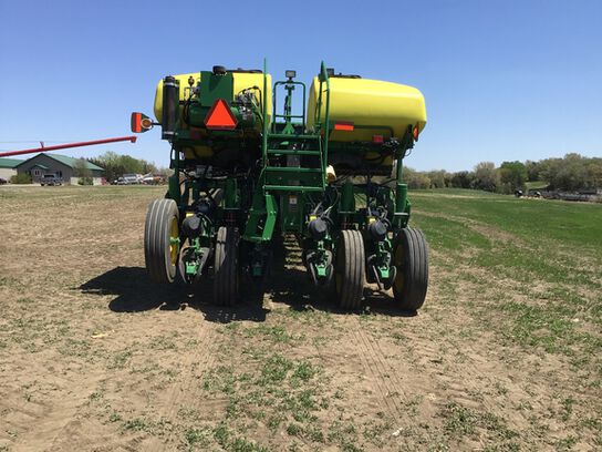 2019 1775NT - 438093,  image number 4