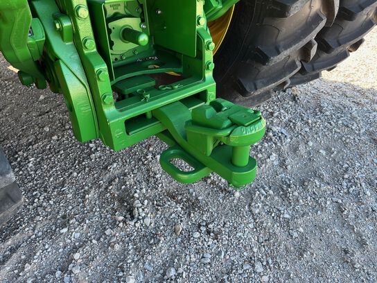 2024 8R 410 - 427446,  image number 17