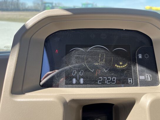 2023 XUV 865R - 444543,  image number 11