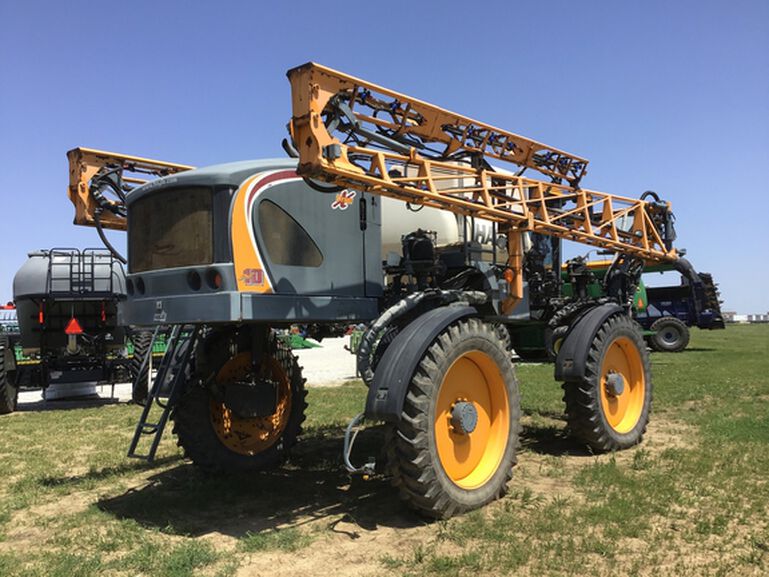 2005 STS10 - 406581, 