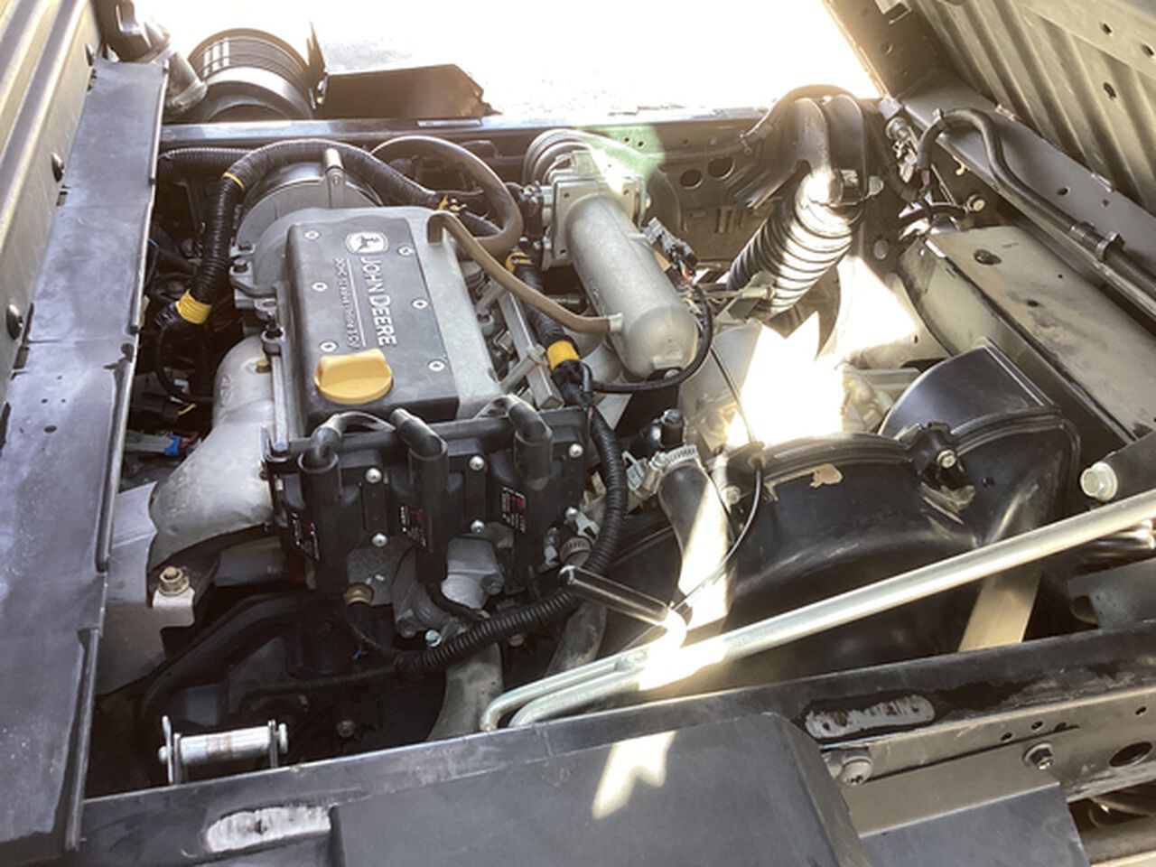 2023 XUV 835M - 441954,  image number 17