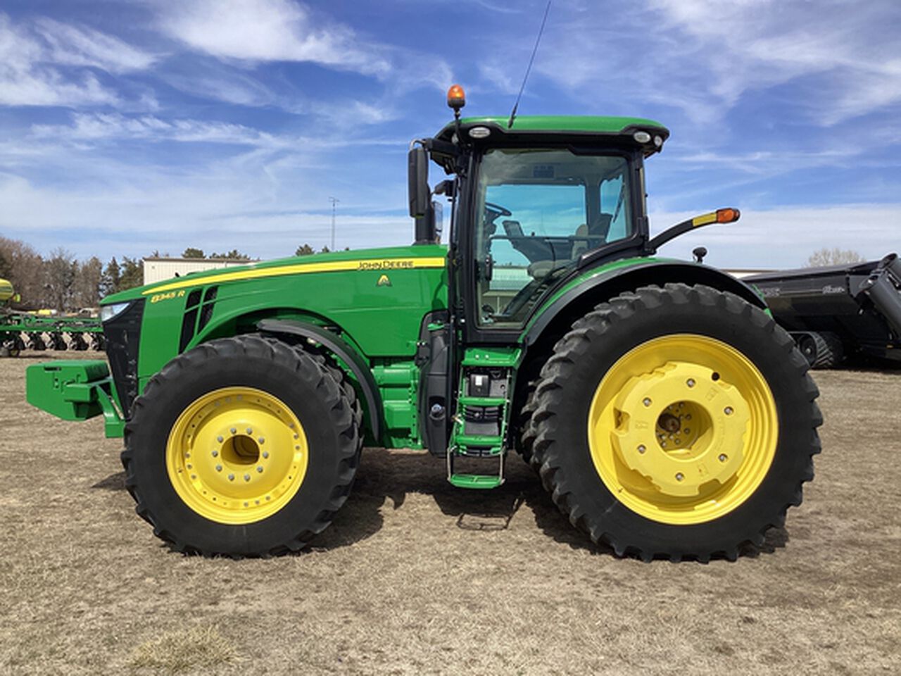 2017 8345R - 437288,  image number 6