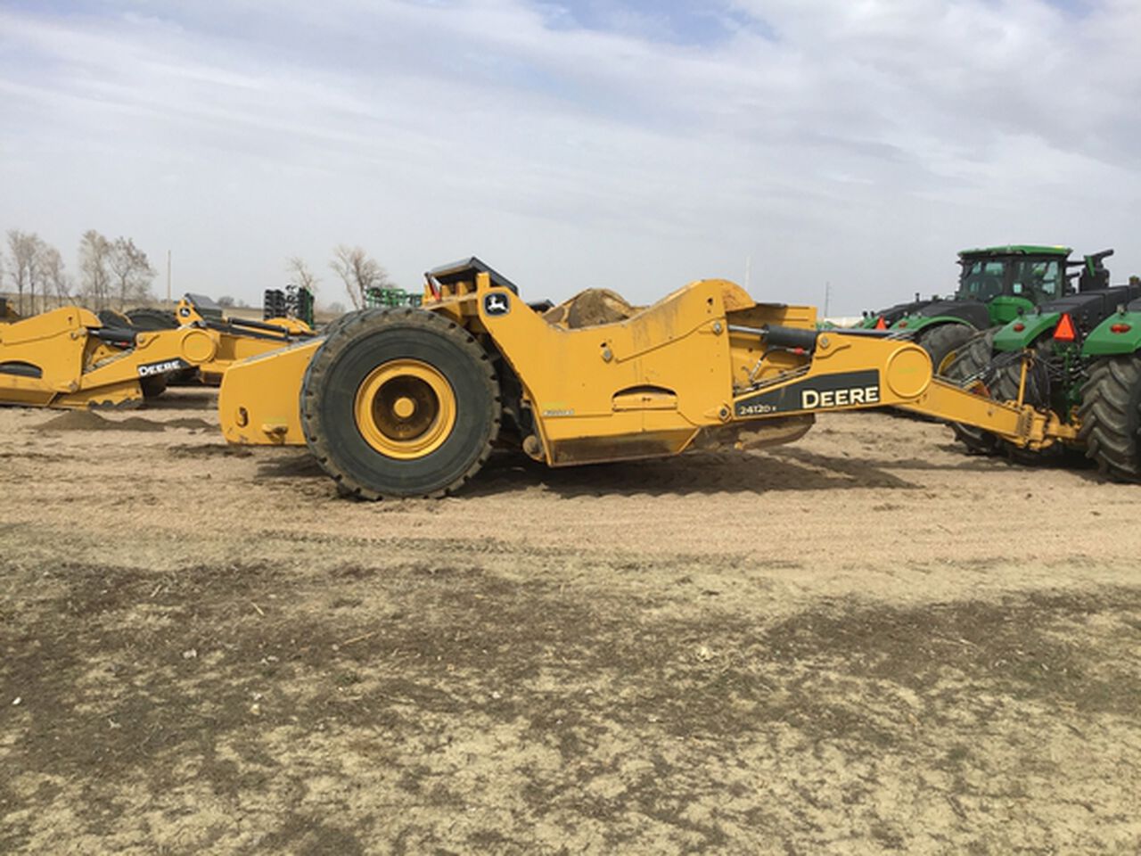 2021 2412DE - 385933,  image number 6