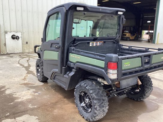 2018 XUV 835R - 439448,  image number 3