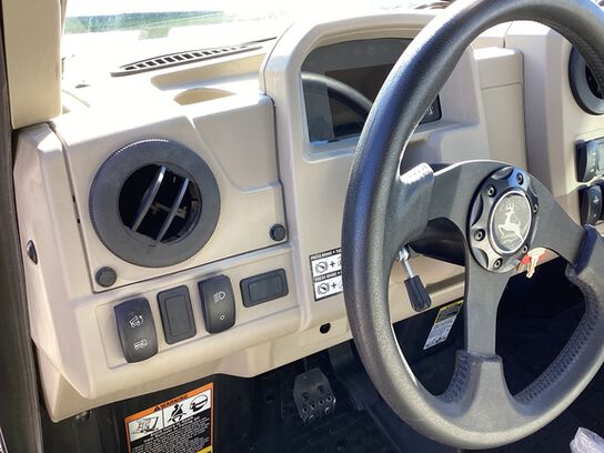 2022 XUV 835R - 413285,  image number 30