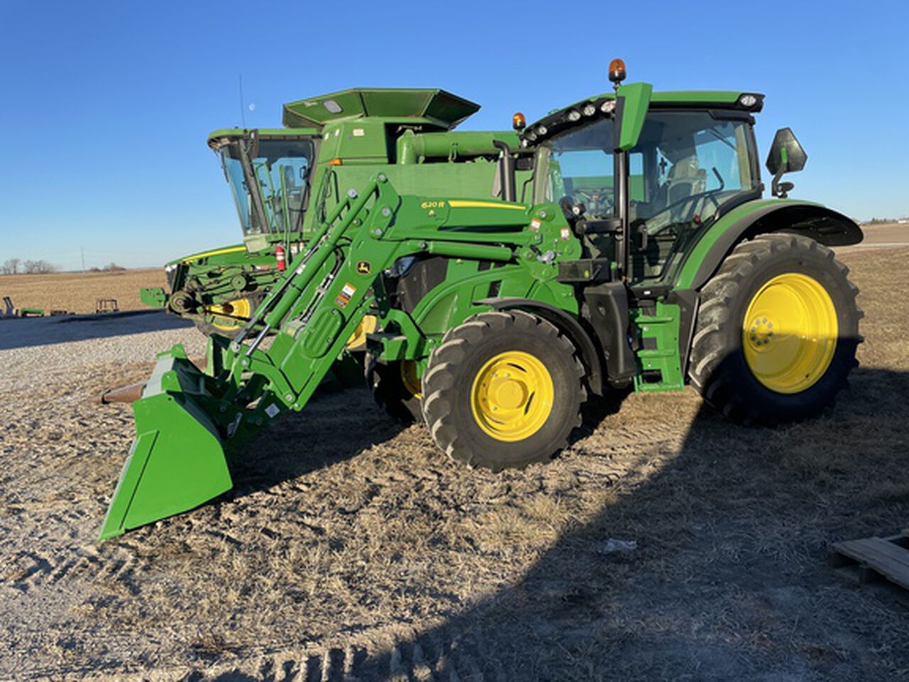 2025 6R 130 - 442000,  image number 1