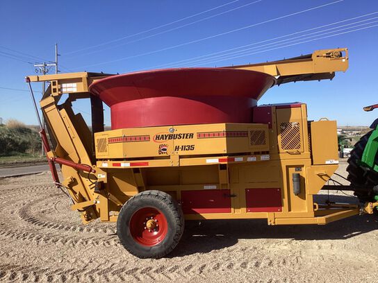 2022 H1135 - 437087,  image number 3