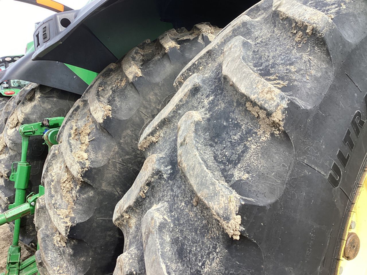 2013 7215R - 430506,  image number 21