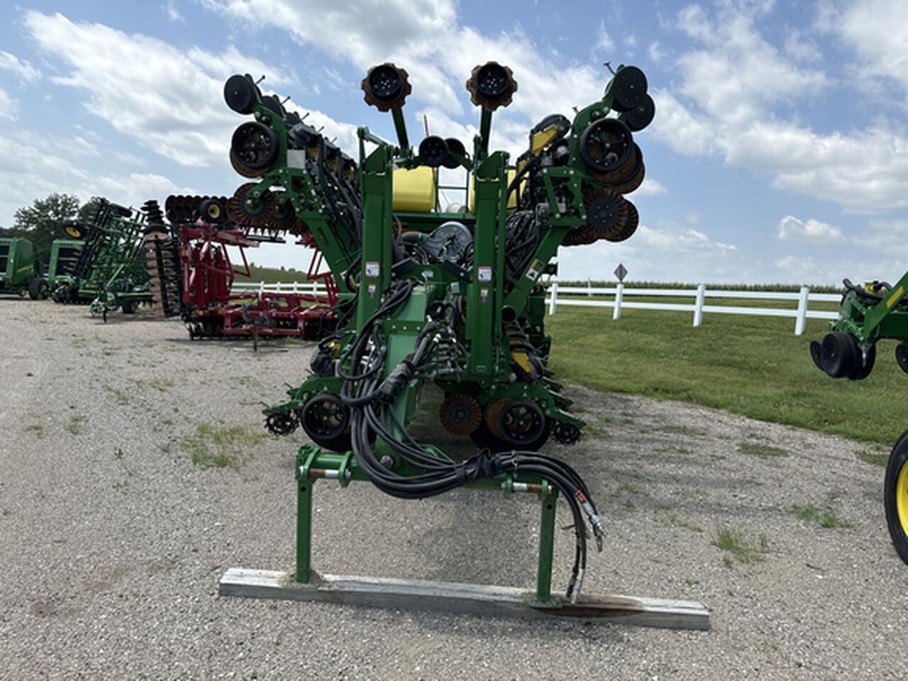 2019 1795 - 416665,  image number 1