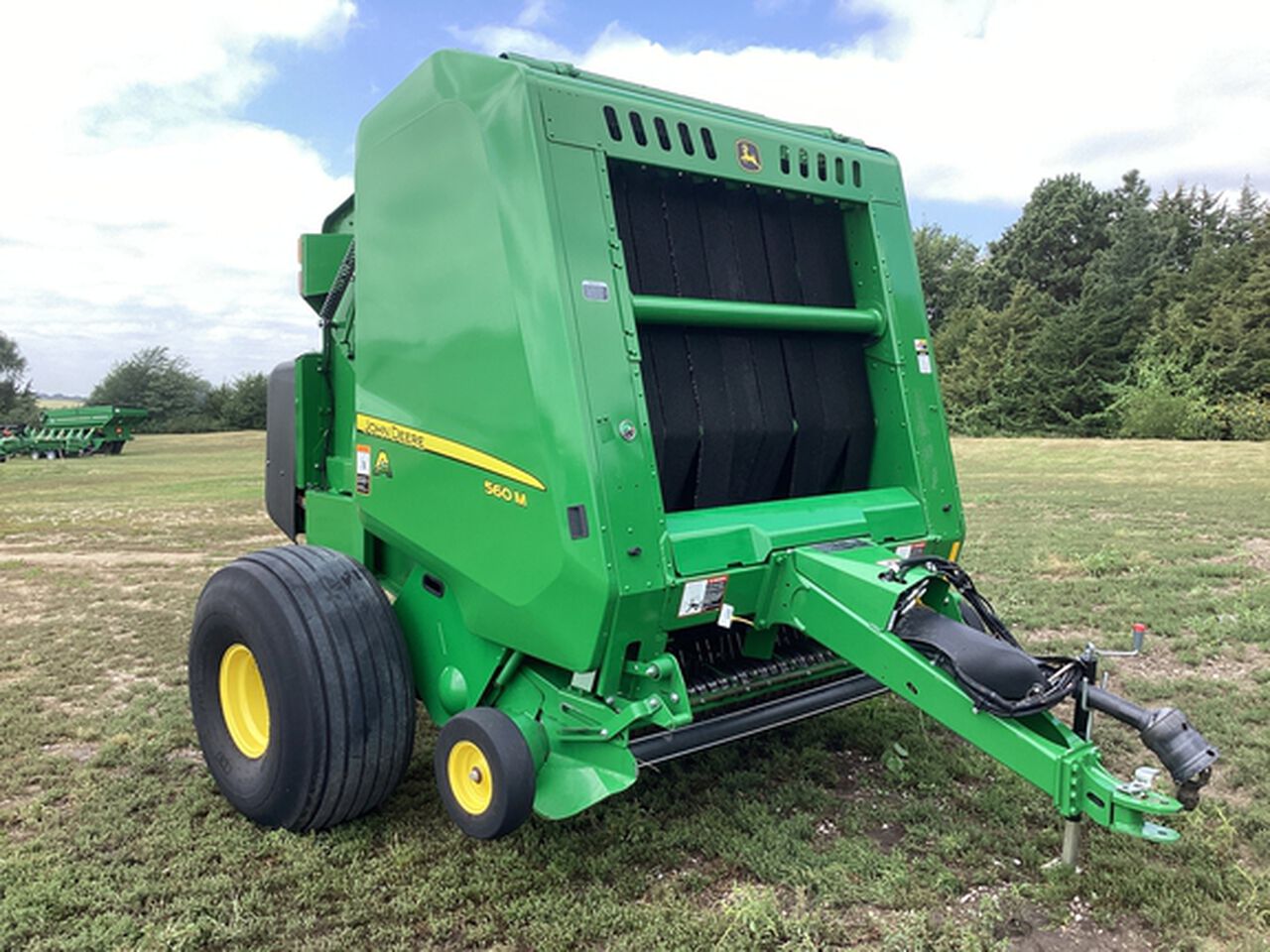 2023 560M - 441539,  image number 2