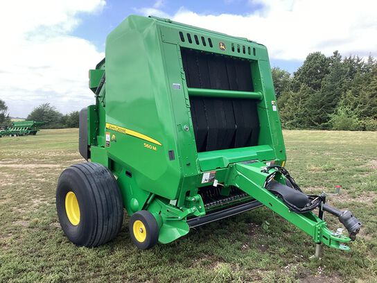 2023 560M - 441539,  image number 2