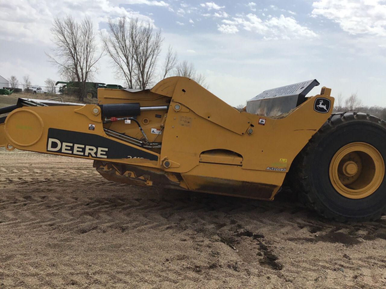 2021 2412DE - 385933,  image number 5