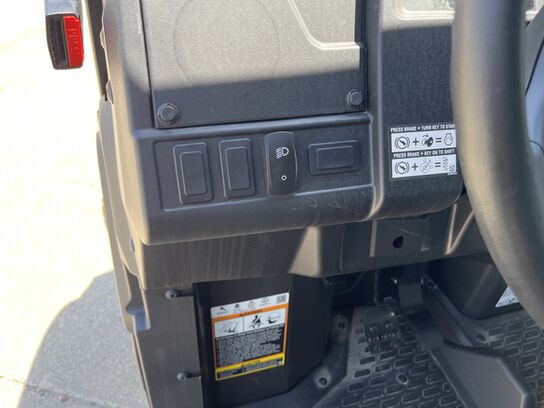 2026 XUV 845M - 441445,  image number 12