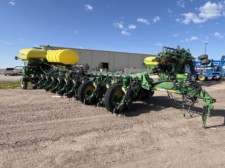 2010 1770NT CCS - 439018, 