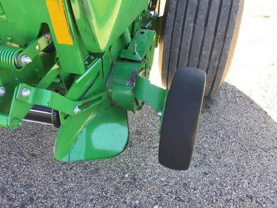 2022 560M - 441915,  image number 8