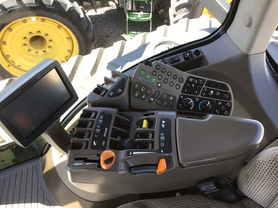 2014 8360RT - 438045,  image number 9