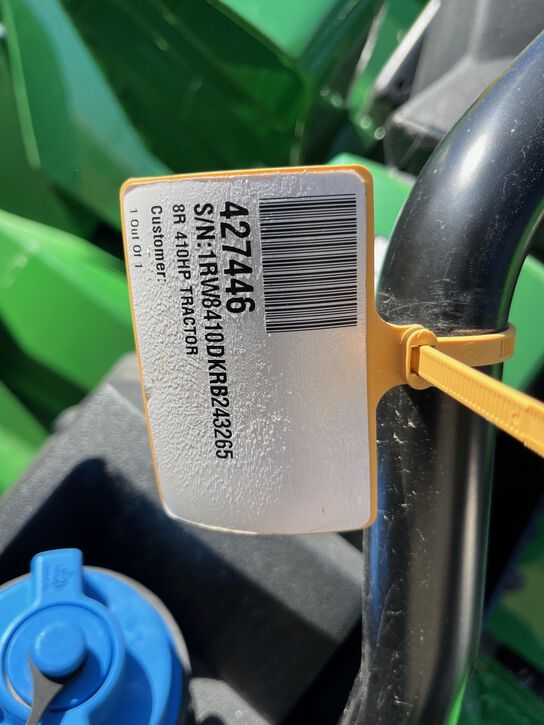 2024 8R 410 - 427446,  image number 21