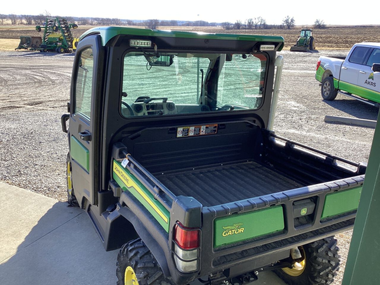 2022 XUV 835R - 413285,  image number 16