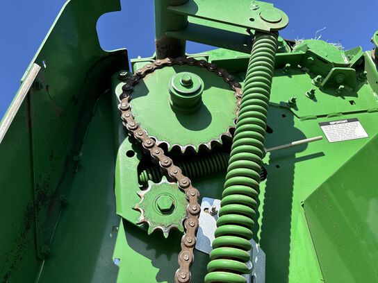 2019 560M - 448613,  image number 8