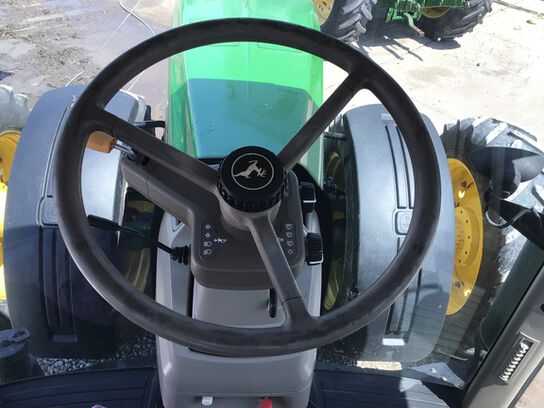 2010 8345R - 418227,  image number 8