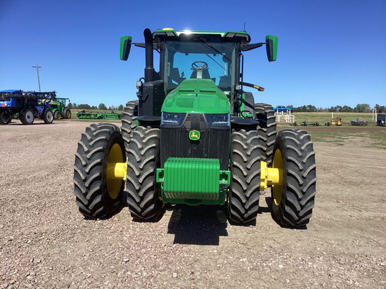 2023 8R 250 - 434147, 