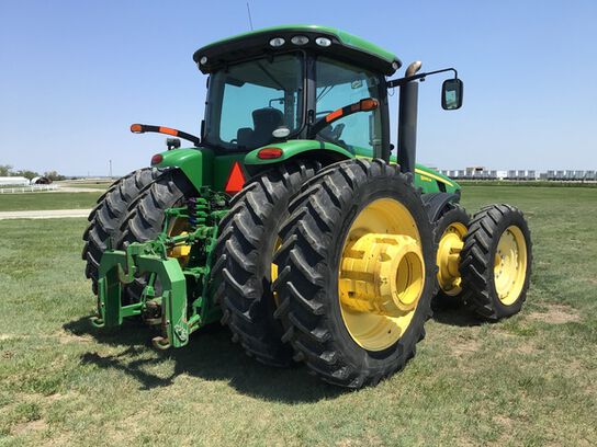 2010 8345R - 418227,  image number 5