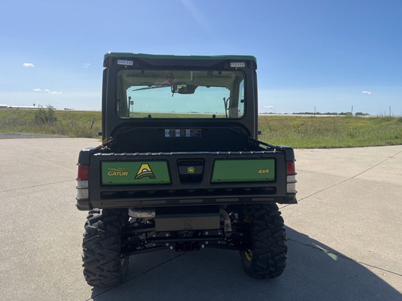 2022 XUV 835R - 413285,  image number 4