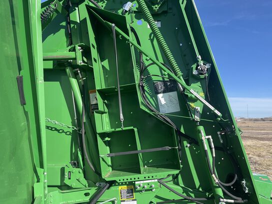 2019 560M - 435496,  image number 12