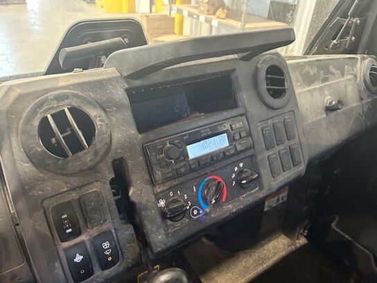 2023 XUV 835M - 441954,  image number 6