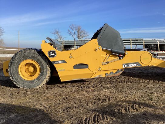 2022 2412DE - 399759,  image number 6