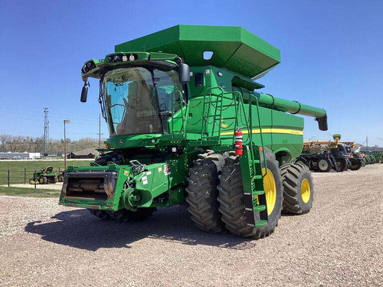 2022 S780 - 428248, 