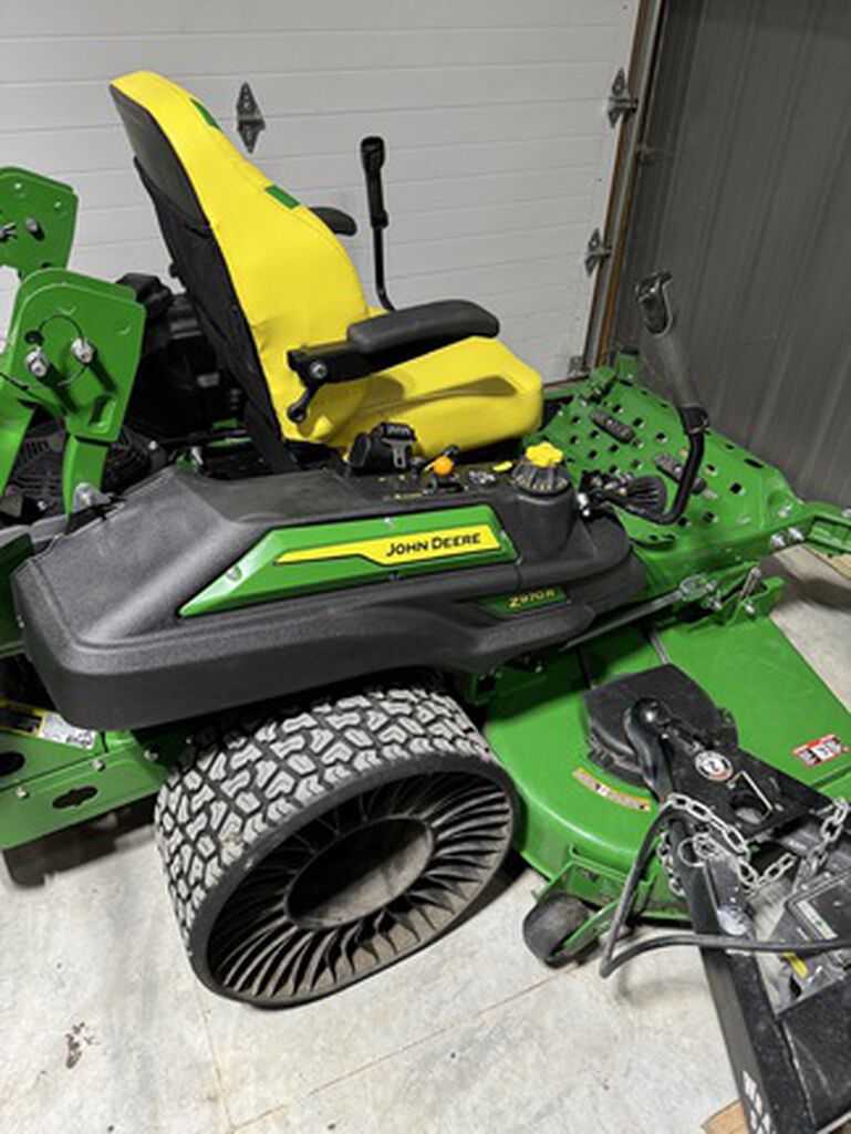 2024 Z970R - 440890, 