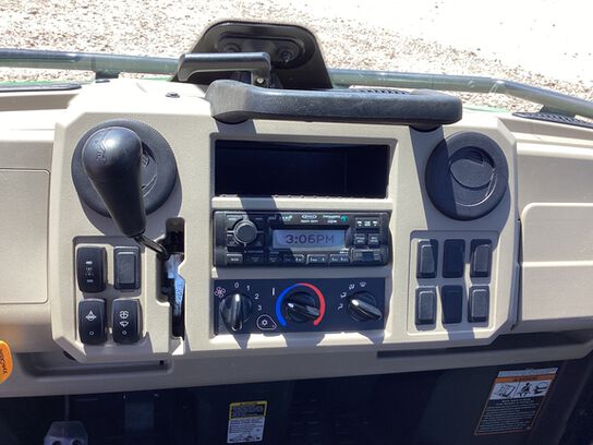 2023 XUV 835R - 430027,  image number 9