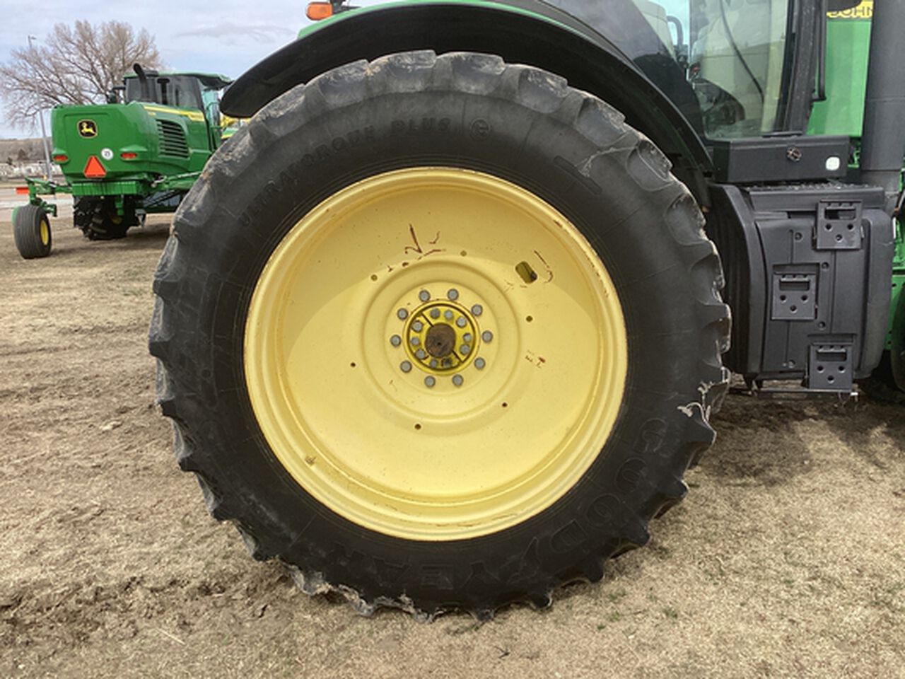 2013 7215R - 430506,  image number 27