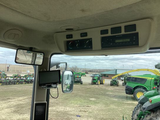 2013 7215R - 430506,  image number 9