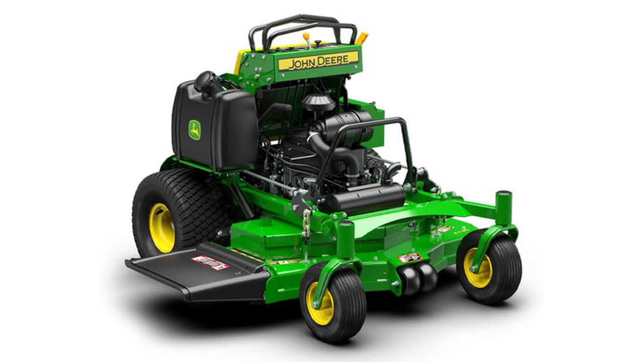 648R QuikTrak™ Stand-On Mower,  image number 0