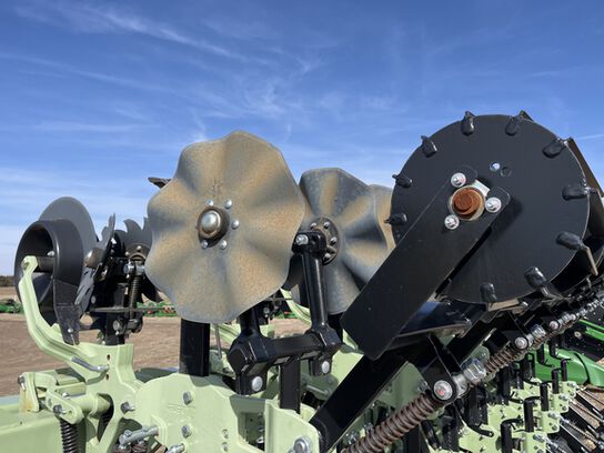 2023 1TRIPRII 16R30F - 422542,  image number 7