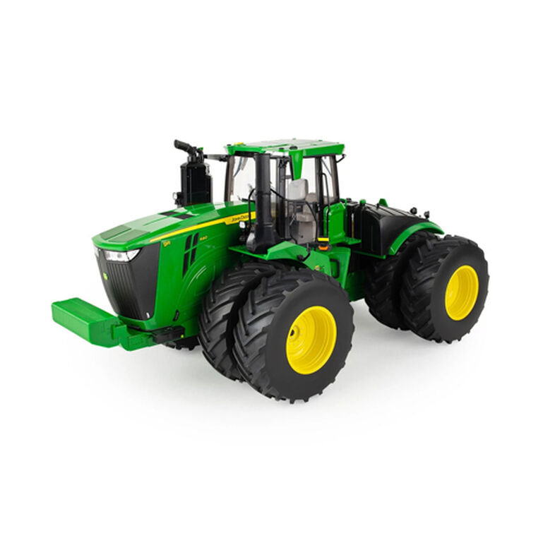 1:16 Scale 9R 640 Prestige Collection - LP82798, 