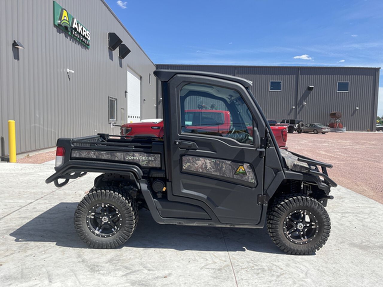 2023 XUV835M - 412941,  image number 7