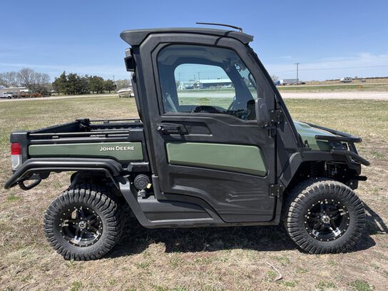 2023 XUV 835M - 444801,  image number 7