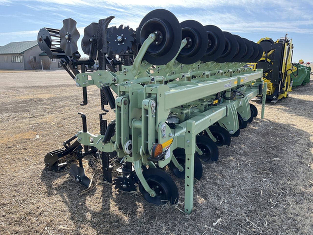 2023 1TRIPRII 16R30F - 422542,  image number 2