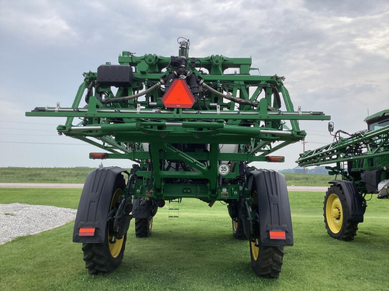 2024 616R - 440526,  image number 3