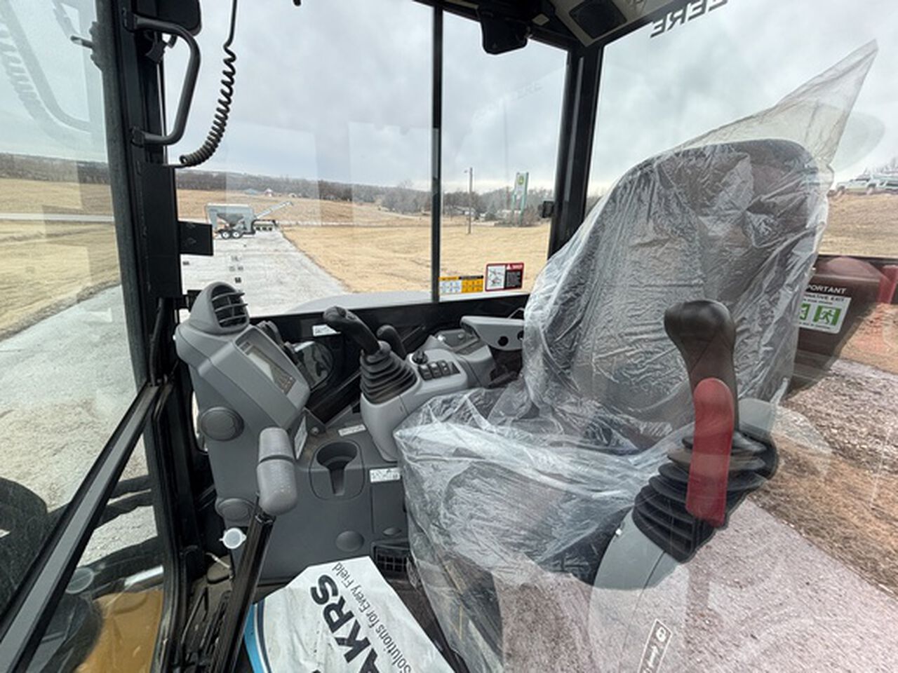 2024 60 P - 426208,  image number 4